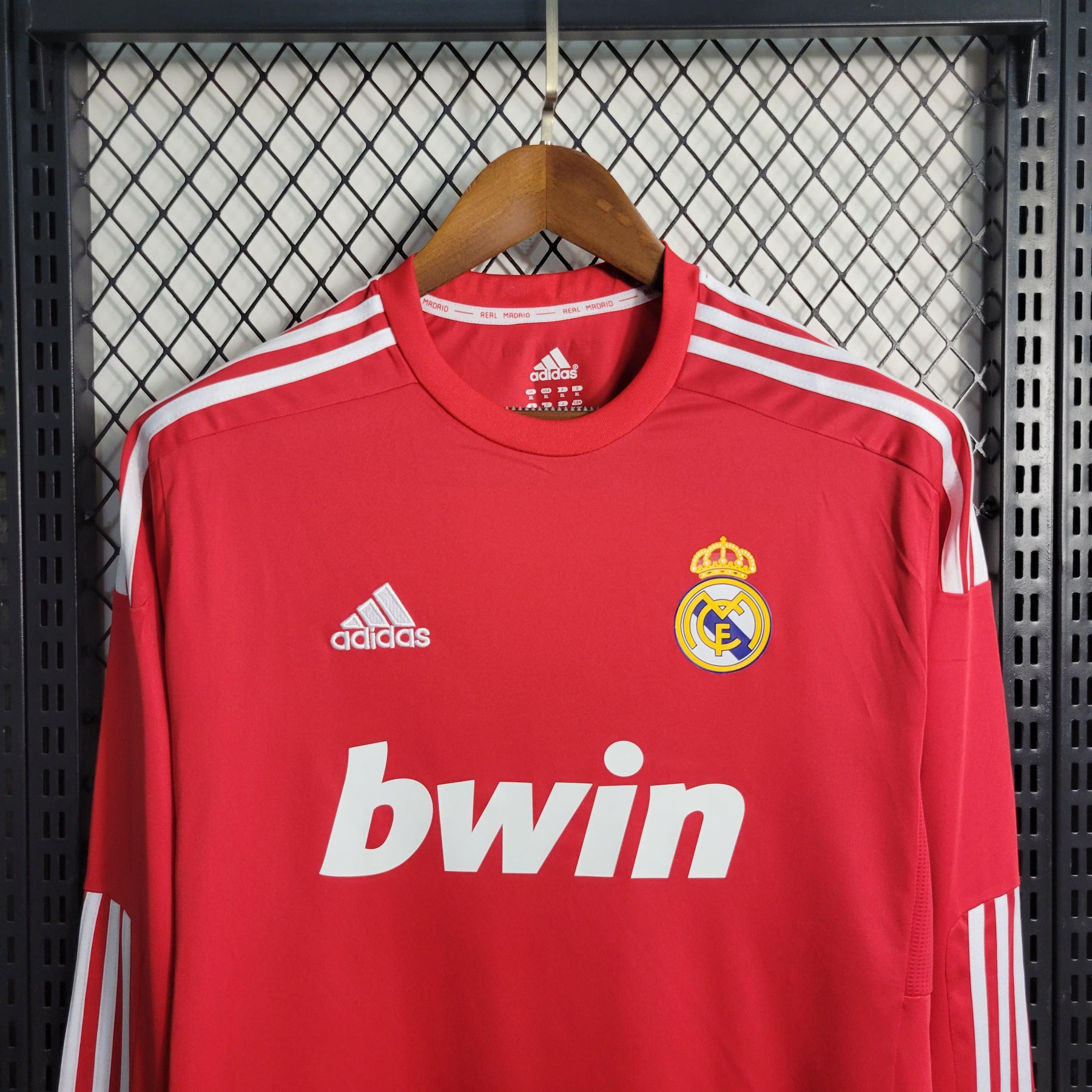 Camisa Real Madrid 2011/12  Retrô Away  Manga Longa Masculina