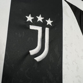 Camisa Juventus Home (1)  2024/25 Nike Torcedor Masculina