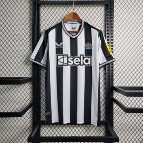 Camisa Newcastle Home  2023/24 Torcedor Masculina