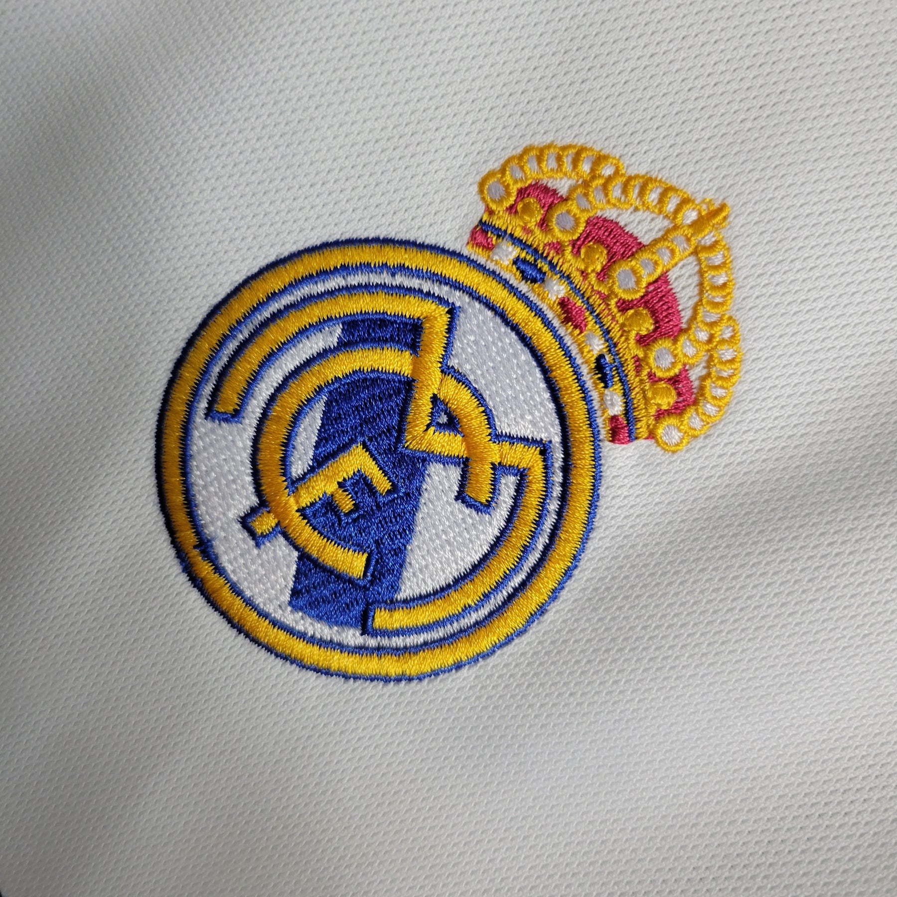 Camisa Real Madrid Home (1) 2023/24 Adidas Torcedor Masculina + Pachs 15 Champions League