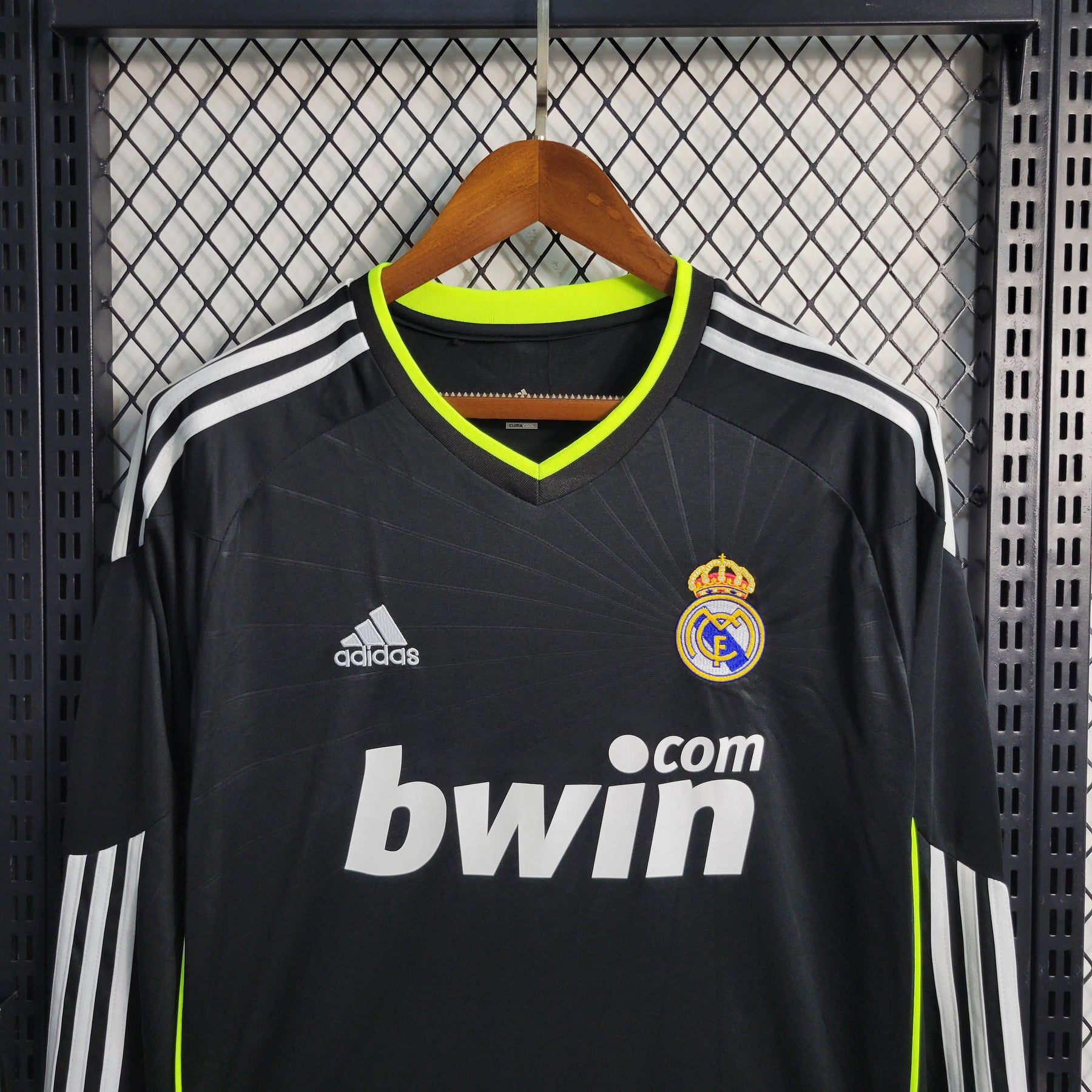 Camisa Real Madrid 2010/11  Retrô Manga Longa Masculina