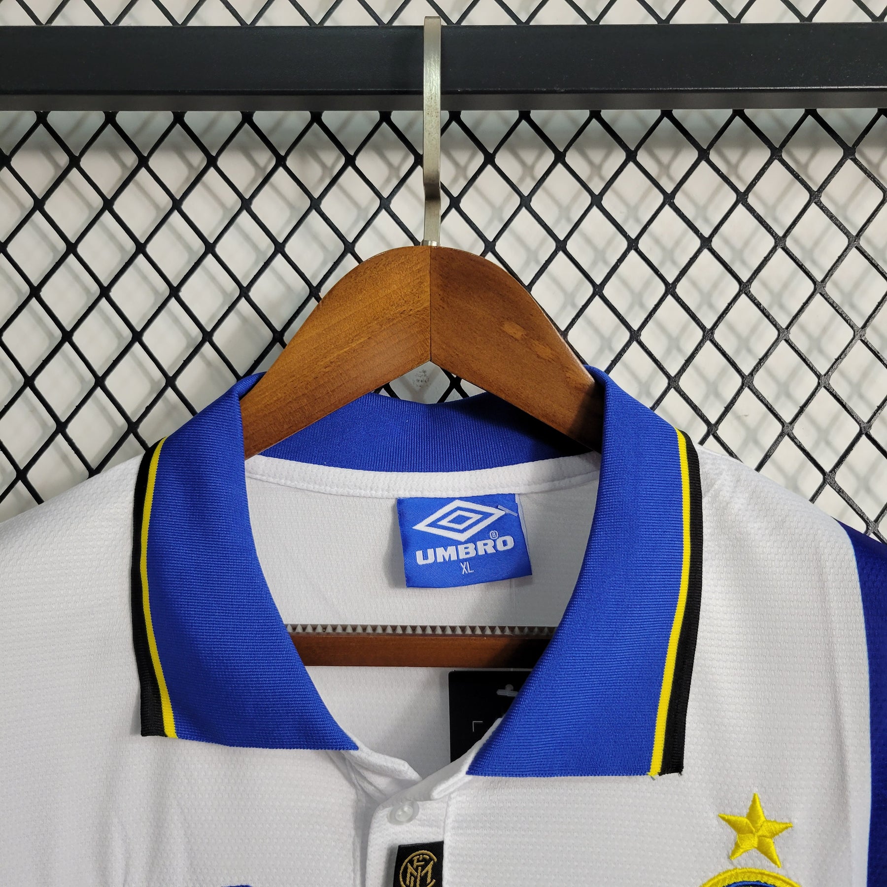 Camisa Inter de Milão Away (2) 1997/98 Umbro Retrô Masculina