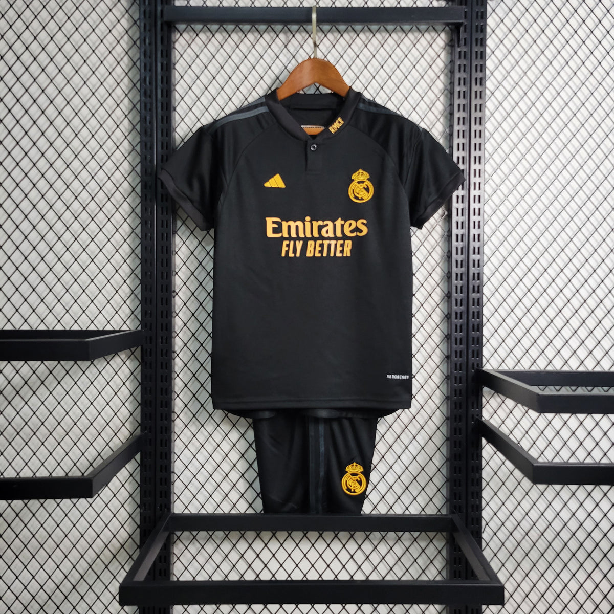 Uniforme do Real Madrid Third  (3) 2023/24 Adidas Infantil