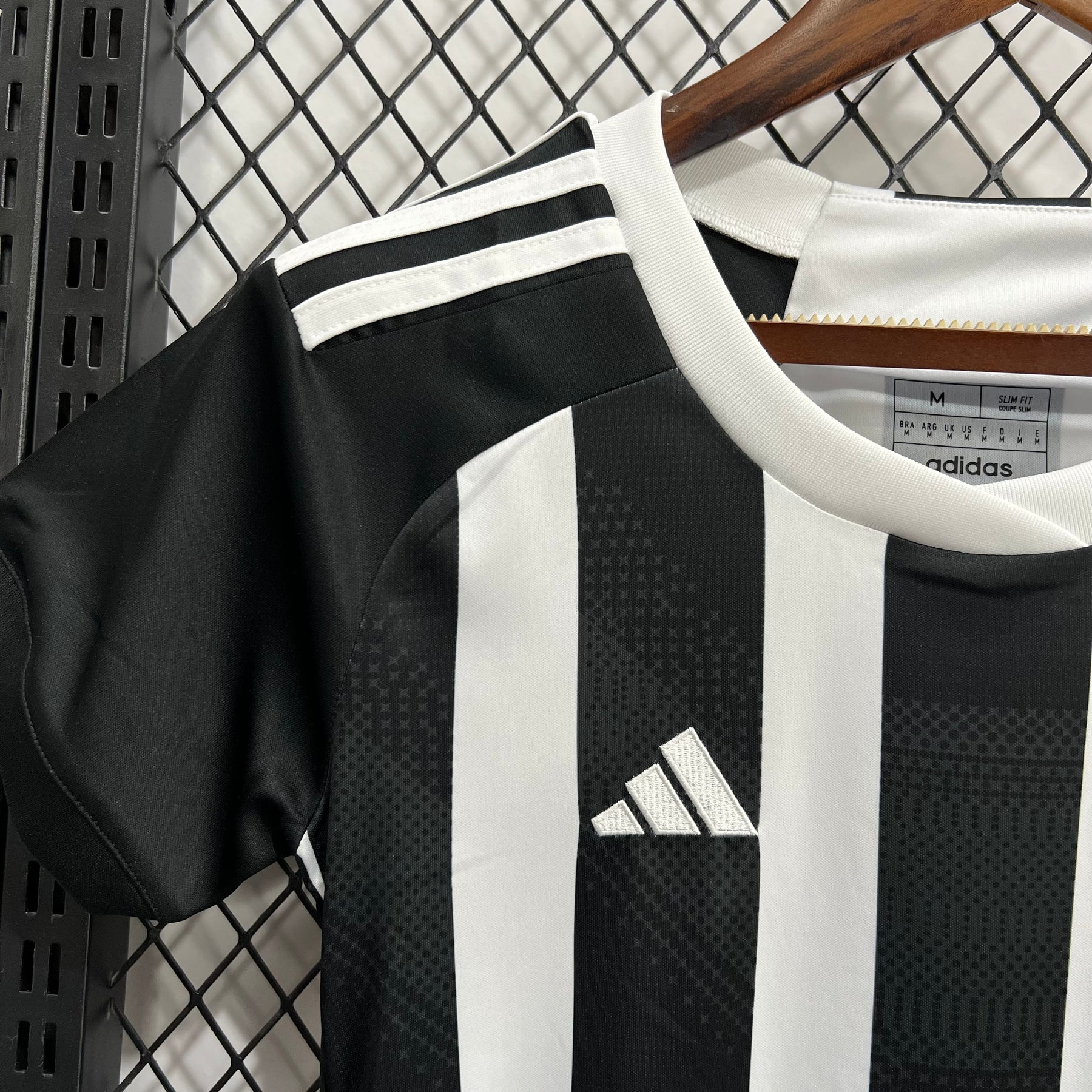 Camisa Atlético Mineiro Home (1)  2024/25 Adidas Torcedor Feminina