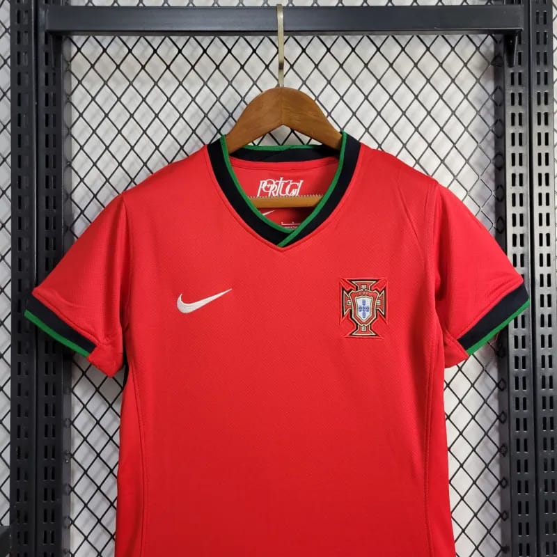 Camisa Portugal Home (1)  2024/25 Nike Torcedor Feminina