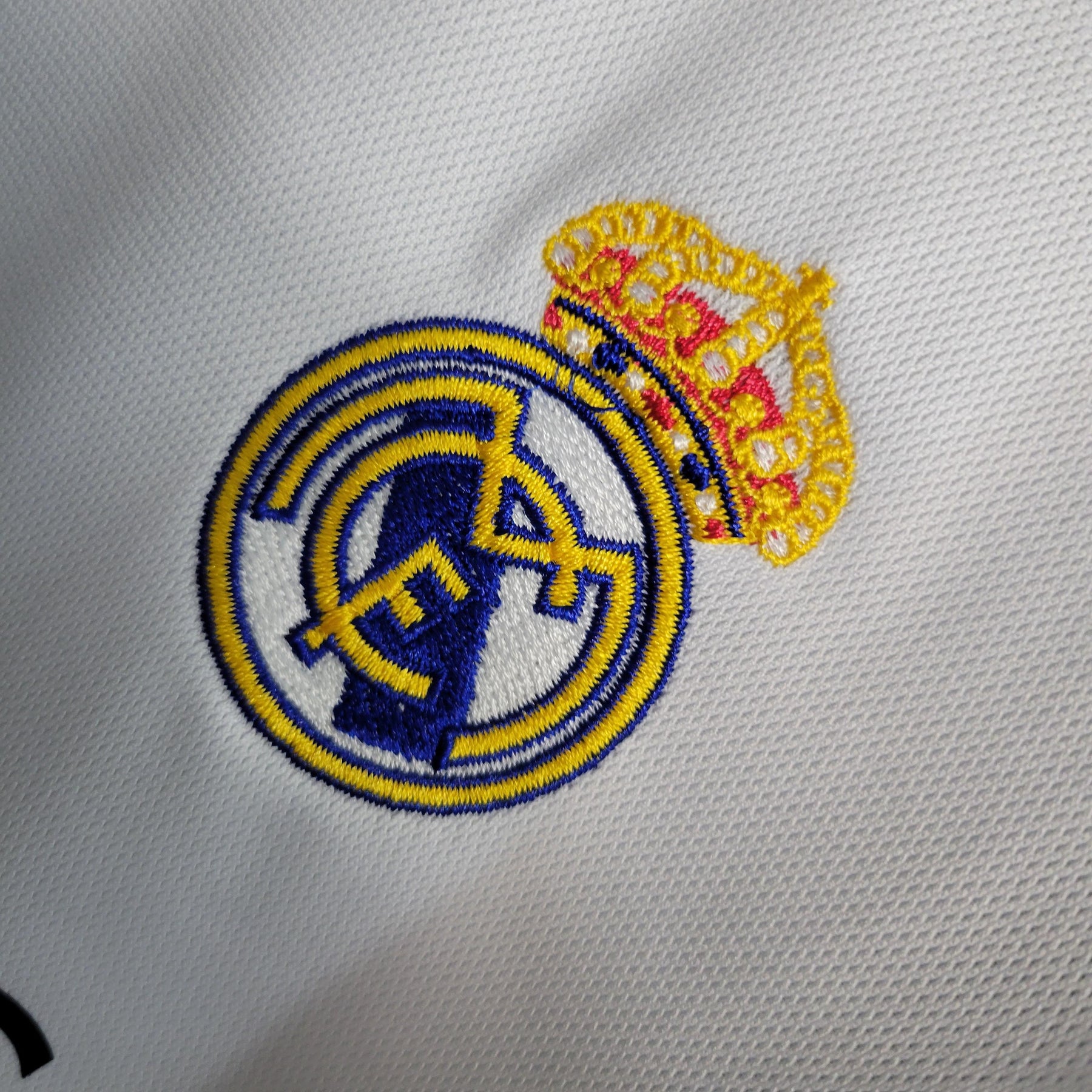 Camisa Real Madrid Home (1)  2023/24 Feminina