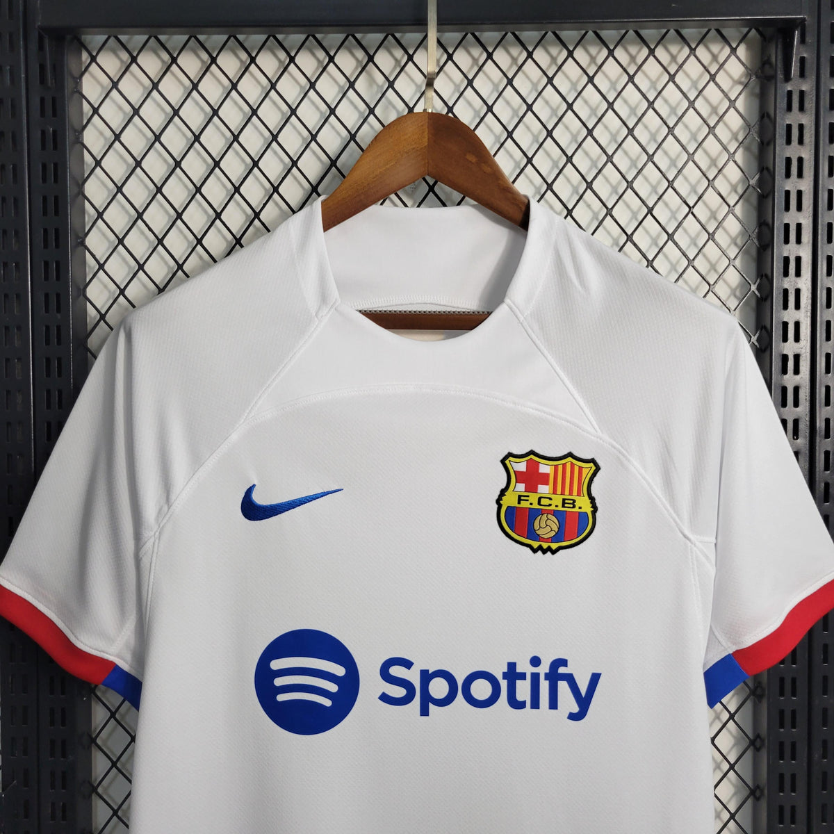 Camisa Barcelona Away (2) 2023/24 Nike Torcedor Masculina