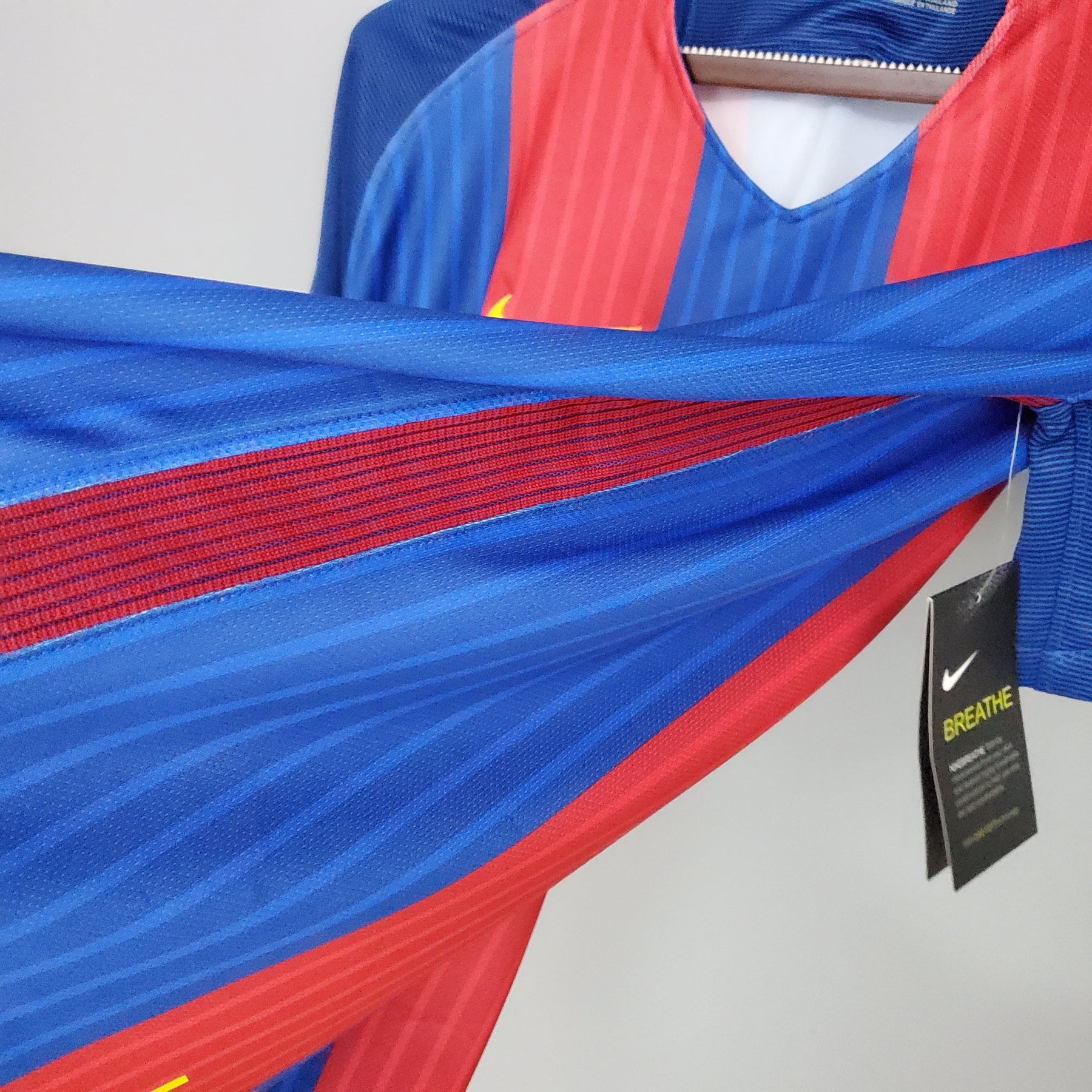 Camisa Barcelona Home (1) 2016/17 Nike Retrô Masculina