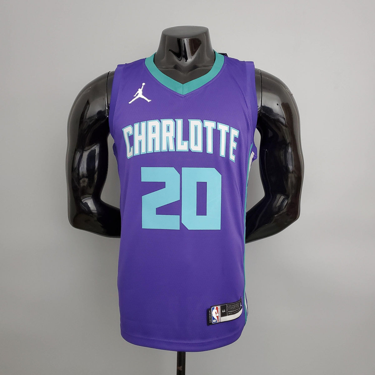 Regata Charlotte Hornets NBA 2022 Nike Statement Edition Swingman Masculina