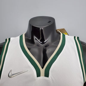 Regata Milwaukee Bucks NBA 2022 Nike Association Edition Swingman Masculina