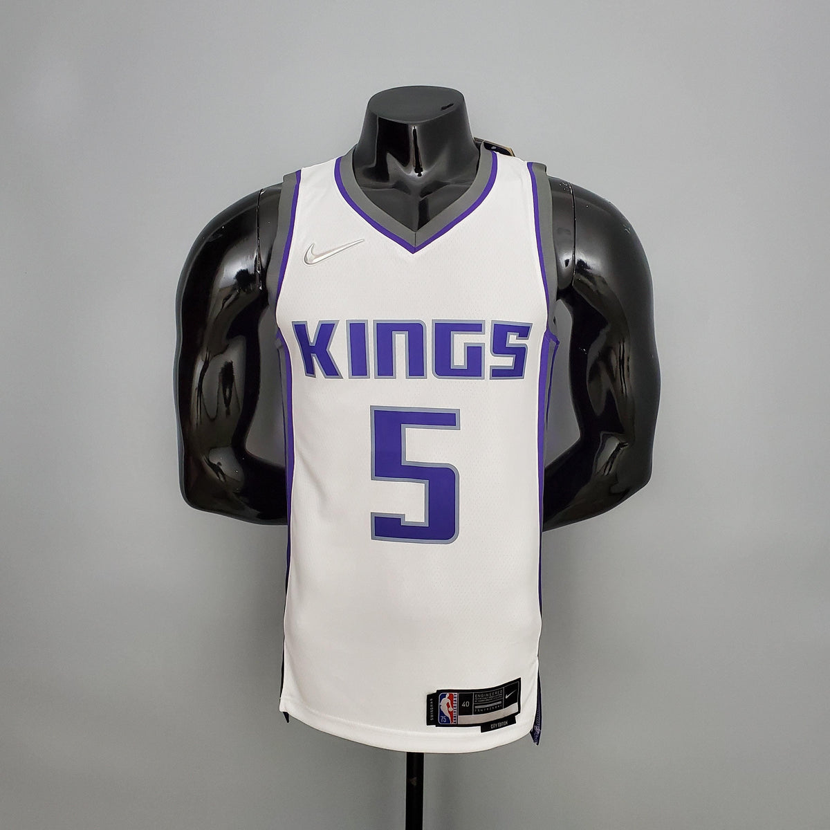 Regata Sacramento Kings NBA 2022 Nike Association Edition Swingman Masculina