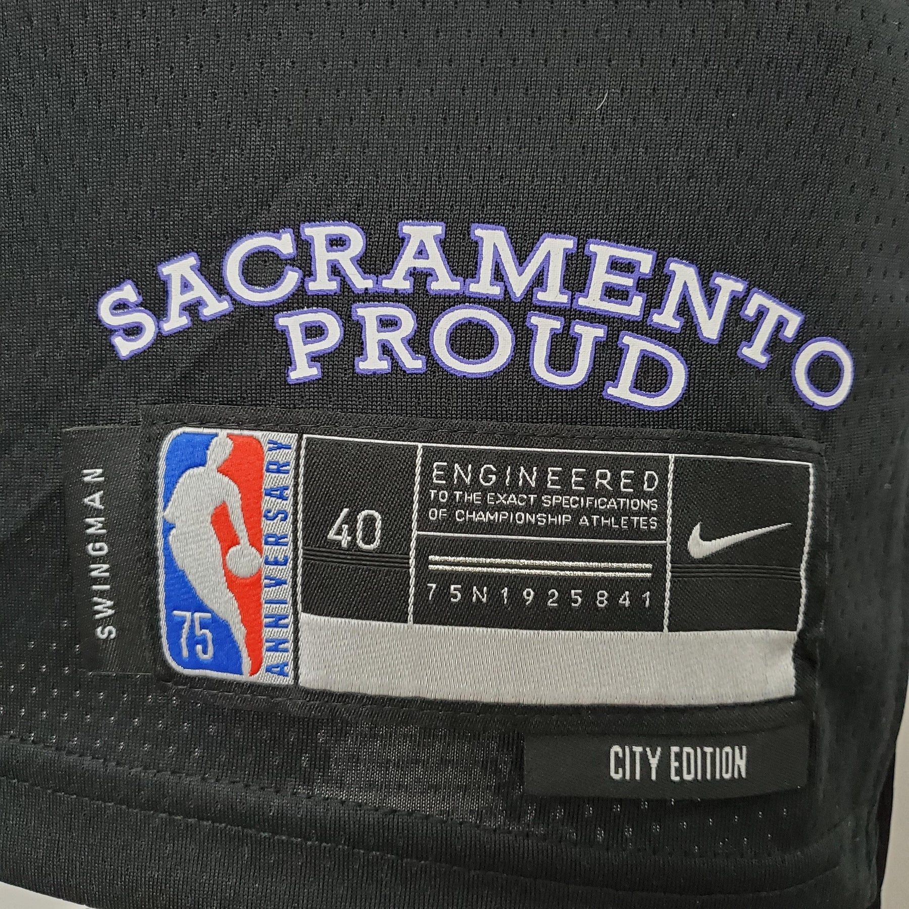 Regata Sacramento Kings NBA 2022 Nike City Edition Swingman Masculina