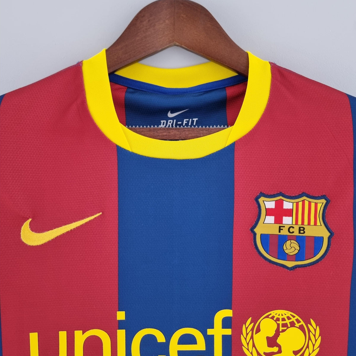 Camisa Barcelona Home (1) 2010/11 Nike Retrô Manga Longa Masculina